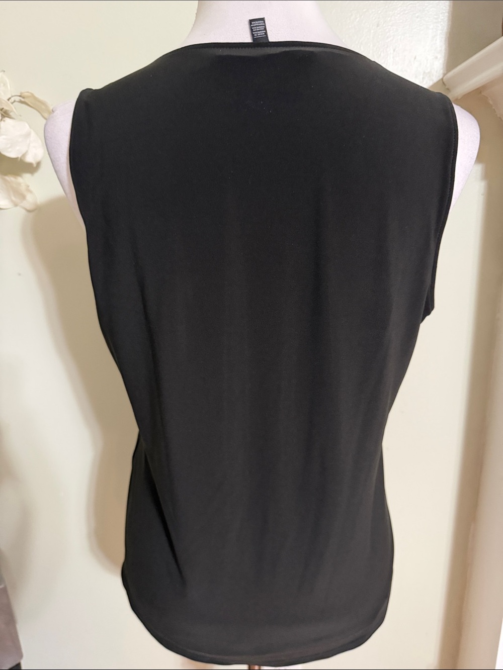 White House Black Market Black V-Neck Sleeveless Lace-Up Top - Picture 3 of 4